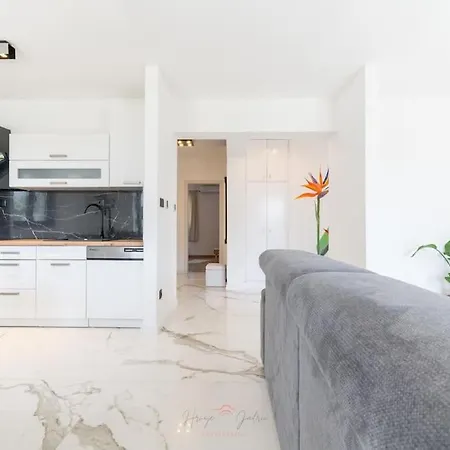 Strelitzia Apartment Split Exterior photo