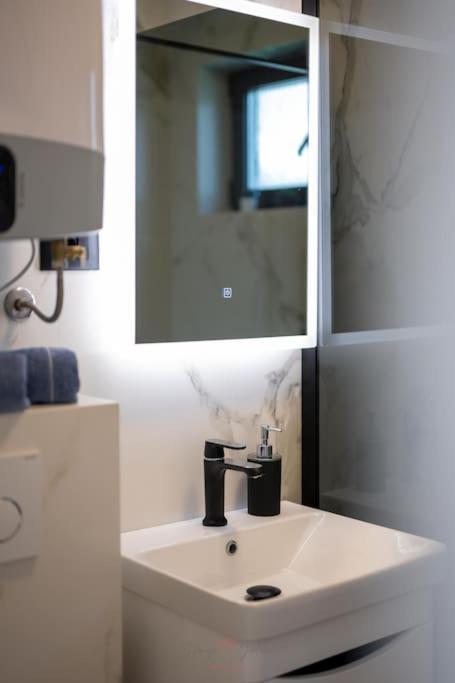 Appartement Strelitzia With Jacuzzi